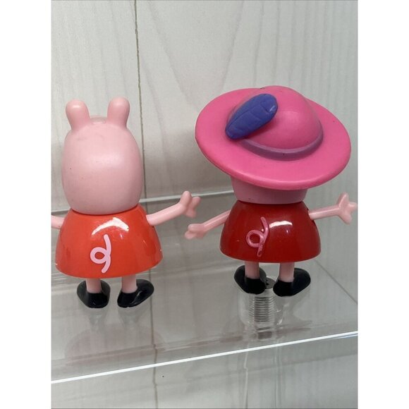 Peppa Pig Family Set Daddy Peppa George Mummy Tourist Figures Cake Topper’s x 5 - Picture 6 of 16